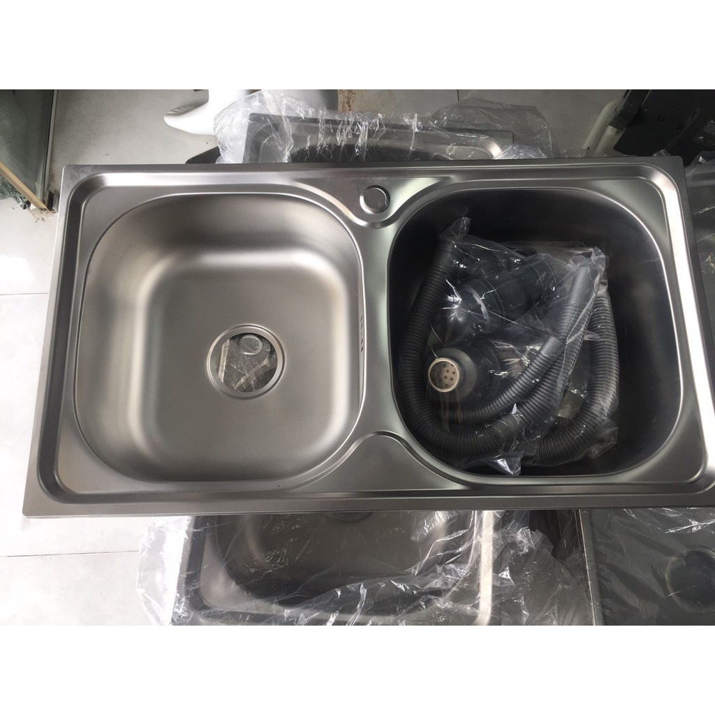 Bồn rửa chén 2 hộc inox kích thước 78x43 kèm bộ xả nước