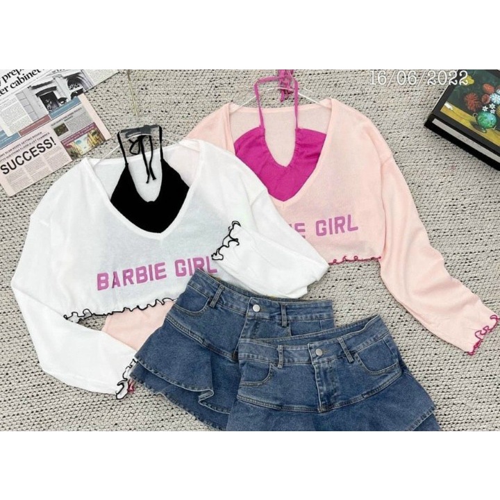 áo croptop kèm yếm cột tay dài áo, cổ tim thêu chữ