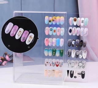 Tủ mica trang trí móng mẫu