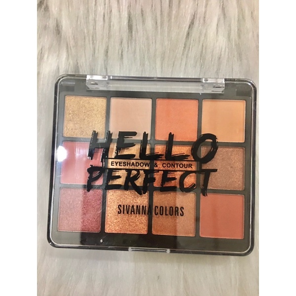 bảng màu mắt 1 hộp 12 ô màu ,hàng của Thái Lan