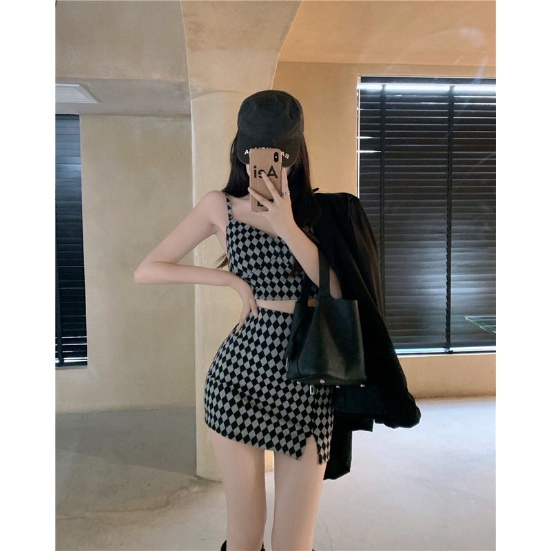 Bộ 2 món ZHELIHANGFEI áo dây dệt kim + chân váy cùng màu kẻ caro