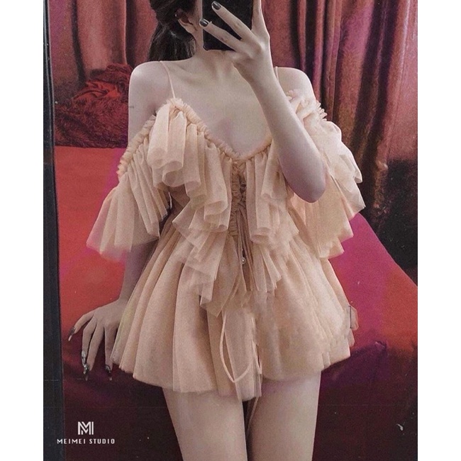 𝐂𝐎́ 𝐒𝐀̆̃𝐍. Áo Hai Dây Trễ Vai Bèo Kiểu Dáng Công Chúa