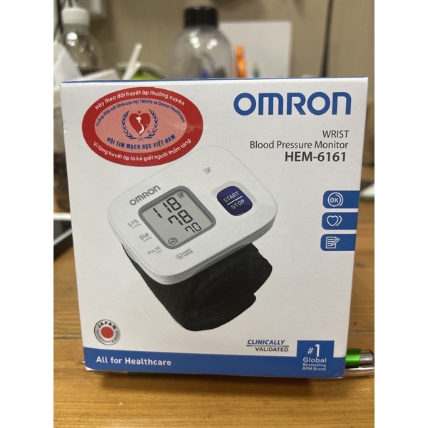 Máy đo huyết áp cổ tay Omron HEM -6161