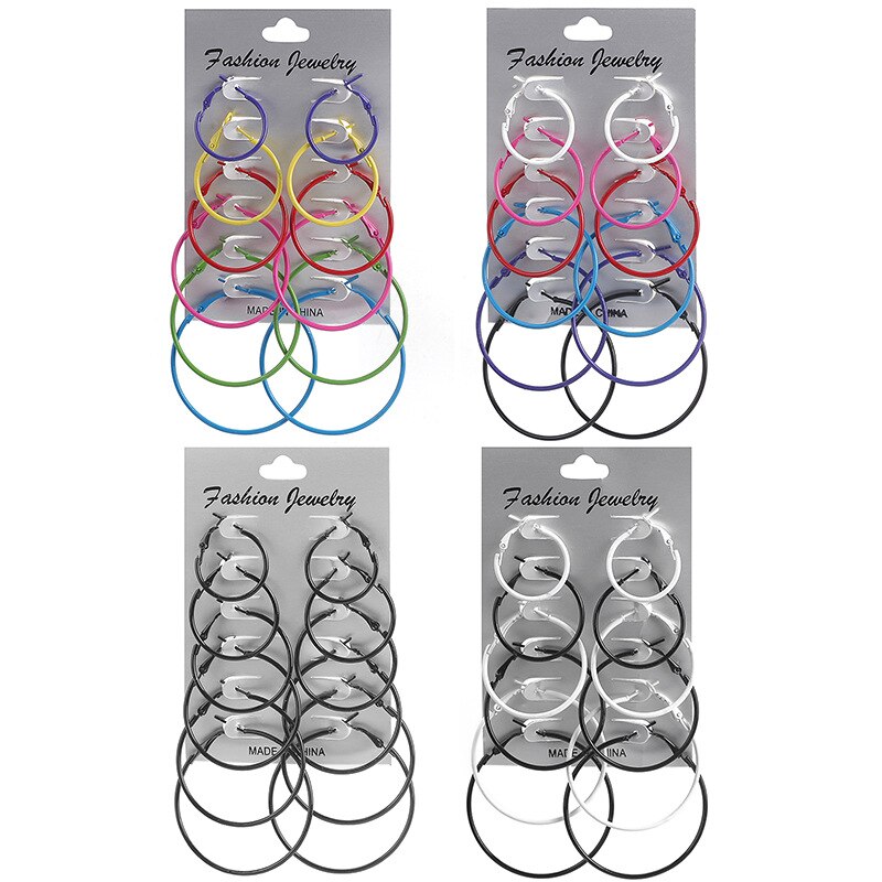5 Đôi khuyên tai tròn phong cách cổ điển thời trang cho nữ