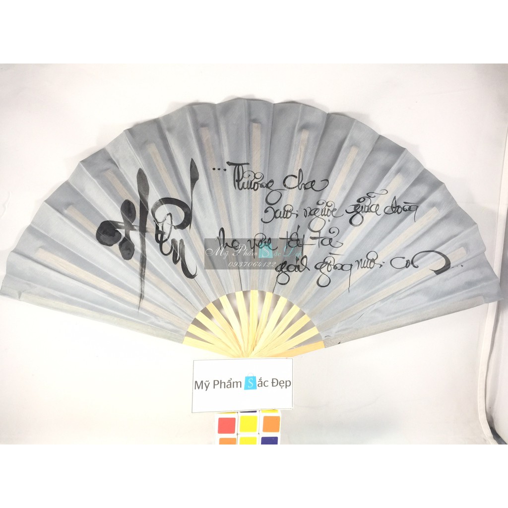 Quạt tay thư pháp lụa loại trung