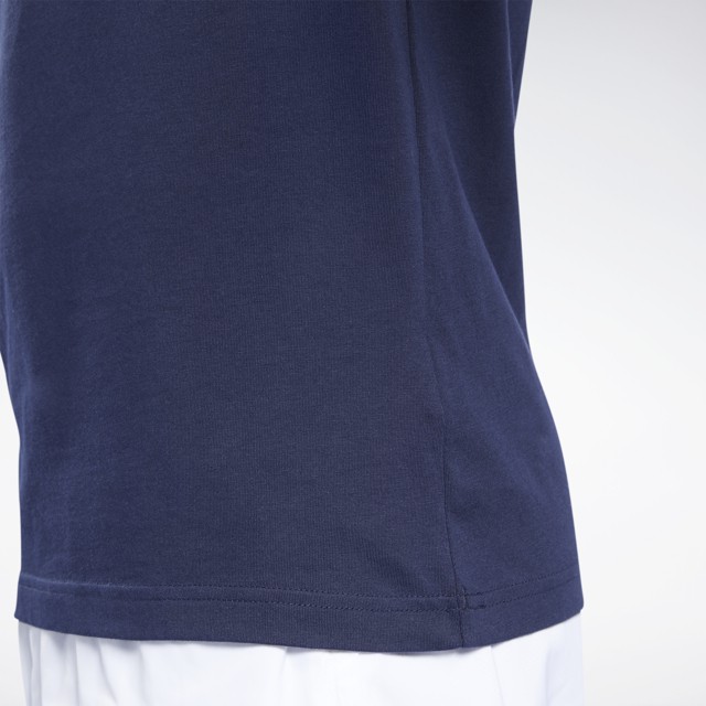 Áo Thun Thể Thao Unisex Reebok Classics Pocket Tee FT7373