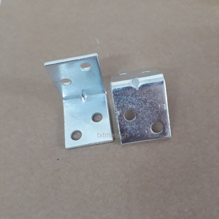 Ke góc vuông 4 lỗ dày 2.3 mm