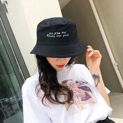 Mũ bucket thêu chữ thời trang xinh xắn