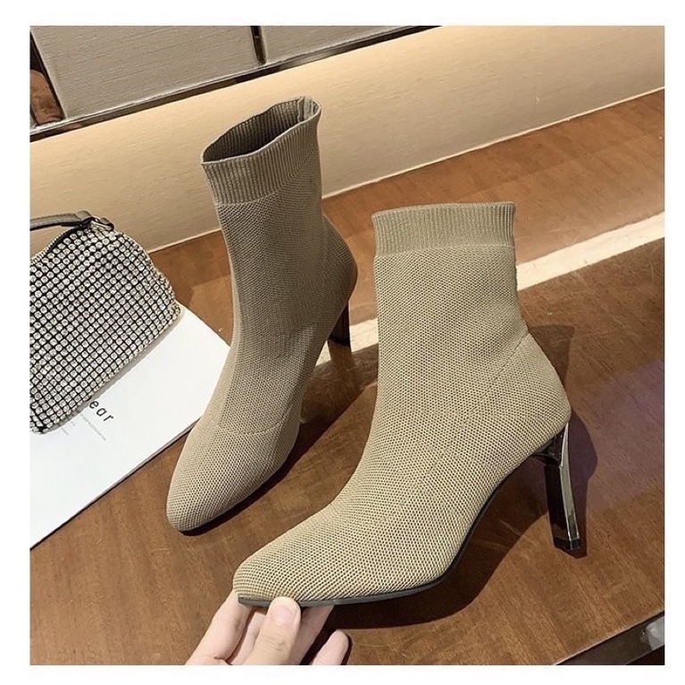 SẴN HÀNG _ Boots vải mũi nhọn hơi tròn đế tráng gương hàng Quảng Châu cao cấp | BigBuy360 - bigbuy360.vn