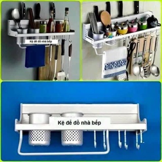 Kệ để đồ trong nhà bếp