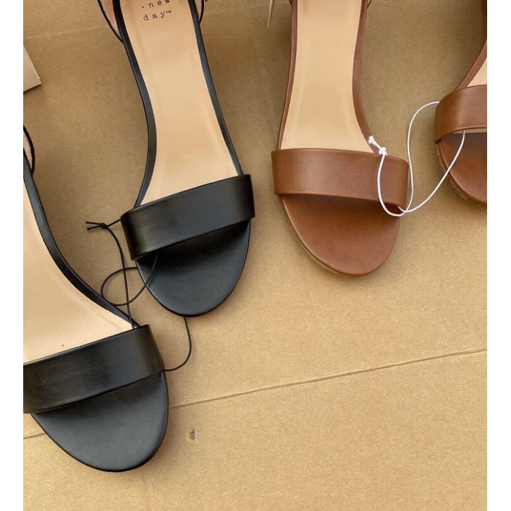 Sandal nữ dư xịn