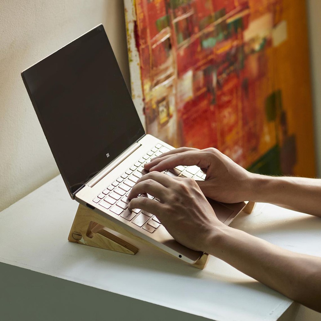 Laptop Stand Plywood - Phiên bản rút gọn Giá đỡ tản nhiệt laptop và kệ iPad gỗ Plywood cao cấp. | BigBuy360 - bigbuy360.vn