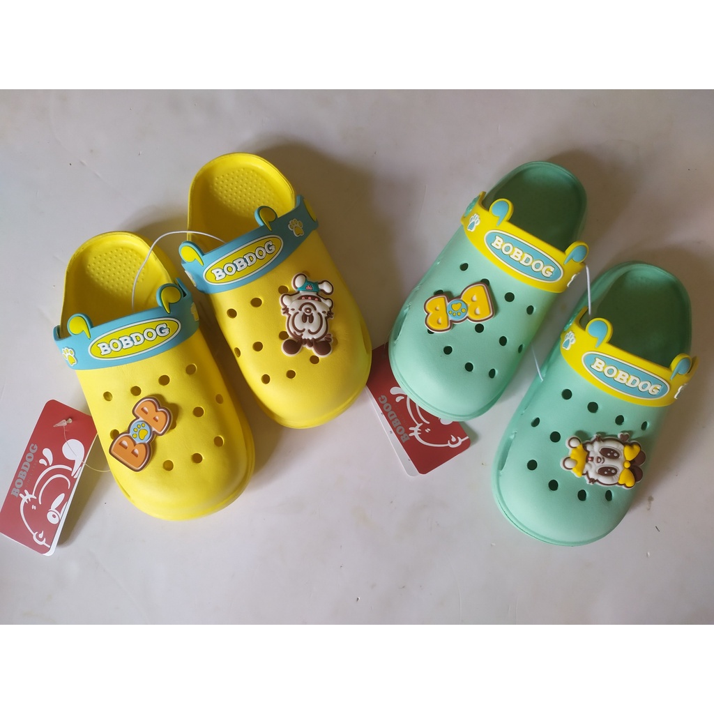 Dép sục Bobdog xanh, vàng chân bé 18cm