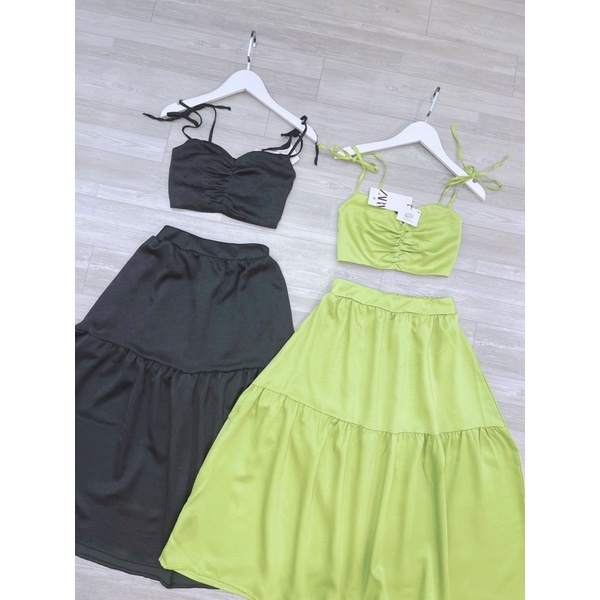 Set áo + chân váy ZARA