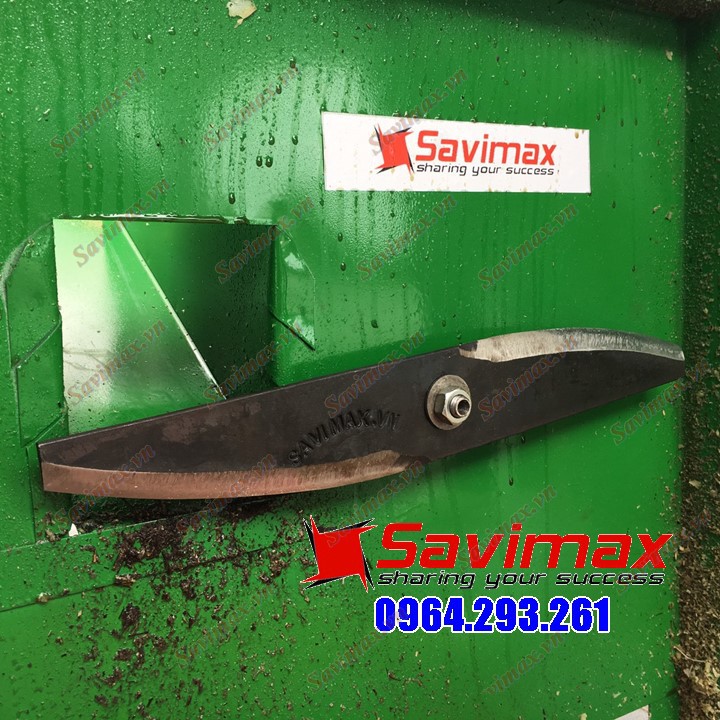 Lưỡi dao lắp máy cắt cỏ được rèn từ thép nhíp ô tô cao cấp chính hãng khắc chữ Savimax