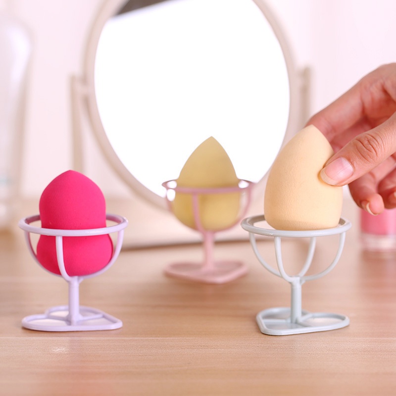 [Hàng mới về] Giá đỡ mút trang điểm hình quả trứng thiết kế tiện dụng