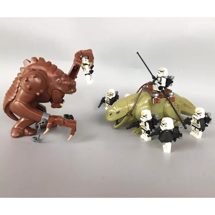 Đồ Chơi Lắp Ráp Mô Hình Mandalorian Grogu Dewback Mini