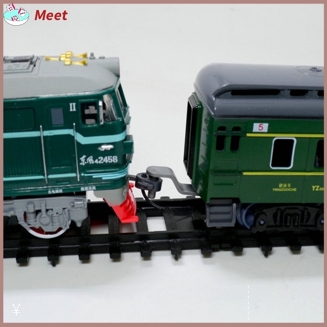 Bộ đồ chơi xe lửa chạy trên đường ray độc đáo thú vị dành cho bé