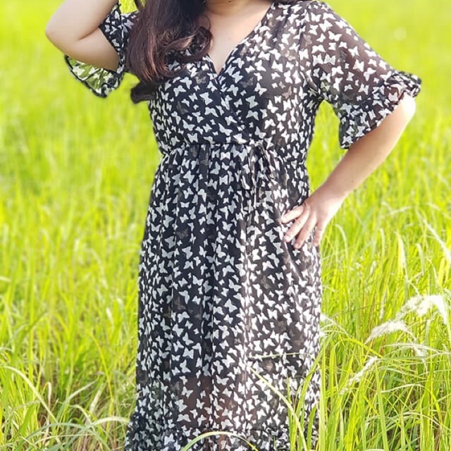 Đầm maxi bướm den
