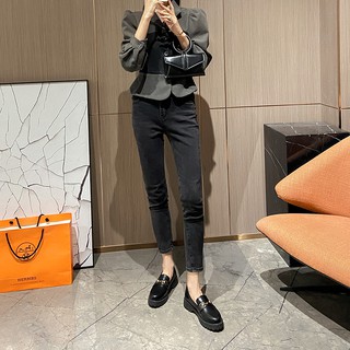 Giày da nữ đế bằng thời trang phong cách