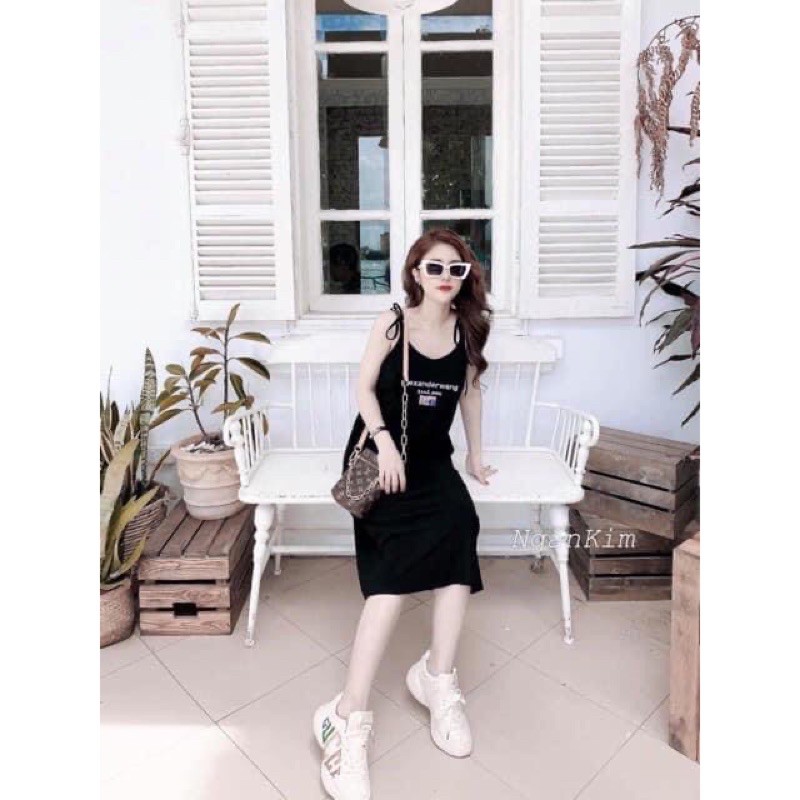 váy 2s dây hót | BigBuy360 - bigbuy360.vn