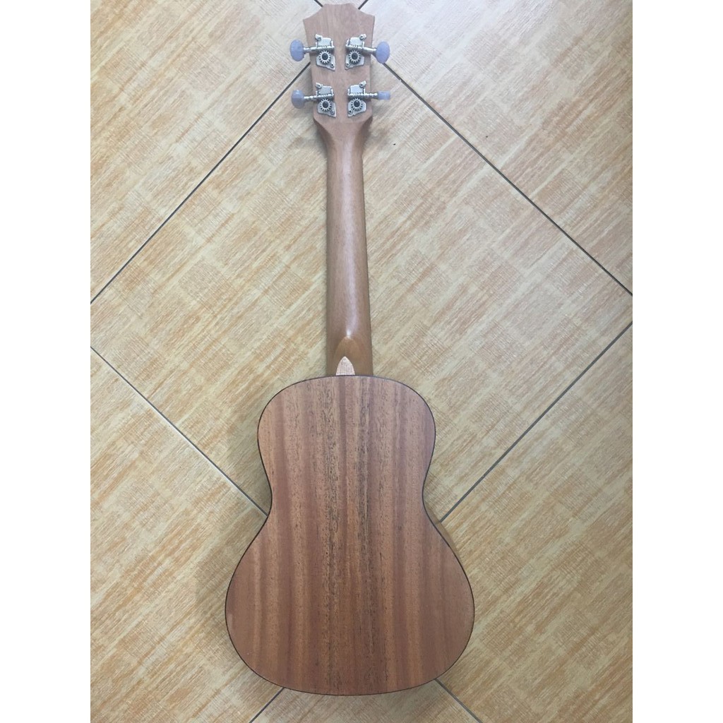 Ukulele concert Gỗ Sáng Hoa Văn siêu đẹp giá rẻ bất ngờ