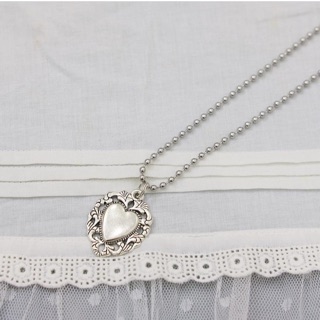 Heart mirror necklace