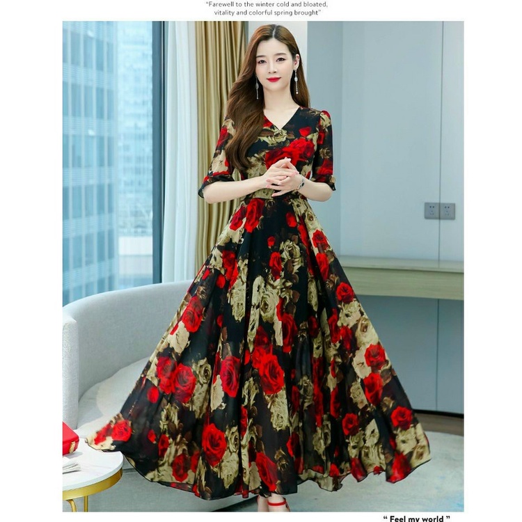 ĐẦM XÒE VOAN HOA CỔ V TAY LOE