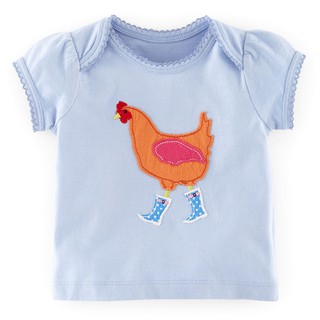 Mã K391 Áo thun cotton họa tiết con gà đi ủng của Litte maven cho bé gái