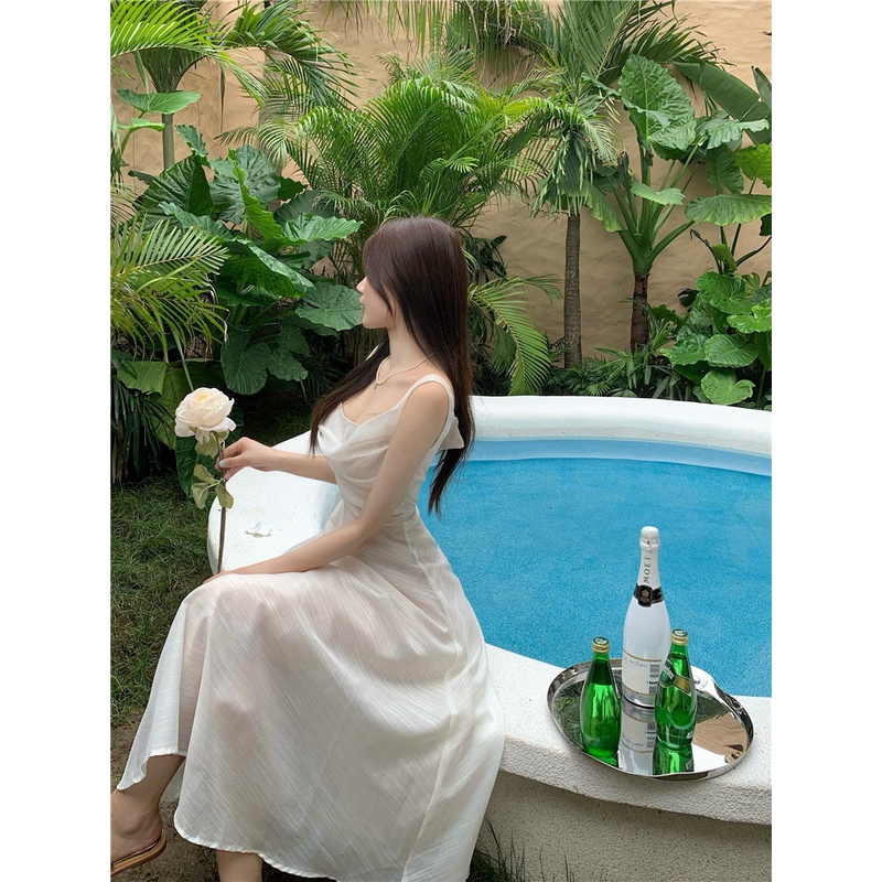 Váy 2 dây thân dài dịu dàng nữ tính cổ vuông nhún ngực phong cách nhẹ nhàng quyến rũ