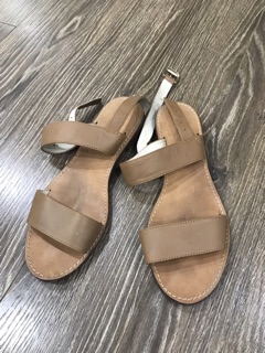 Thanh lí giày dép bigsize:  size 40 và  size 41