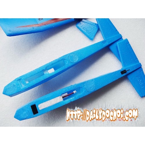 Vỏ kít đúc chế tạo máy bay cánh bằng cỡ trung cho CB7, FX- 807,giá 1 bộ