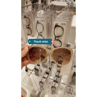 kính chống uv uniqlo