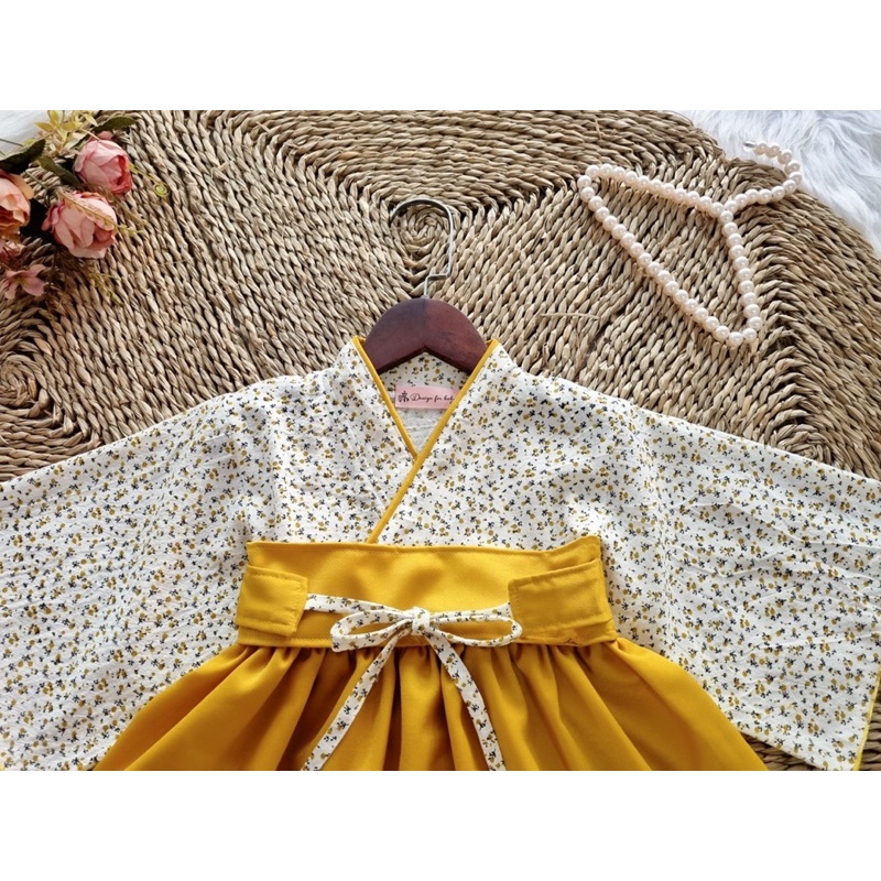 Kimono cách tân cho bé gái