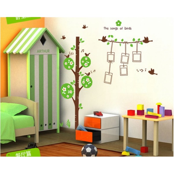 Decal trang trí Cây Vòng tròn khung ảnh