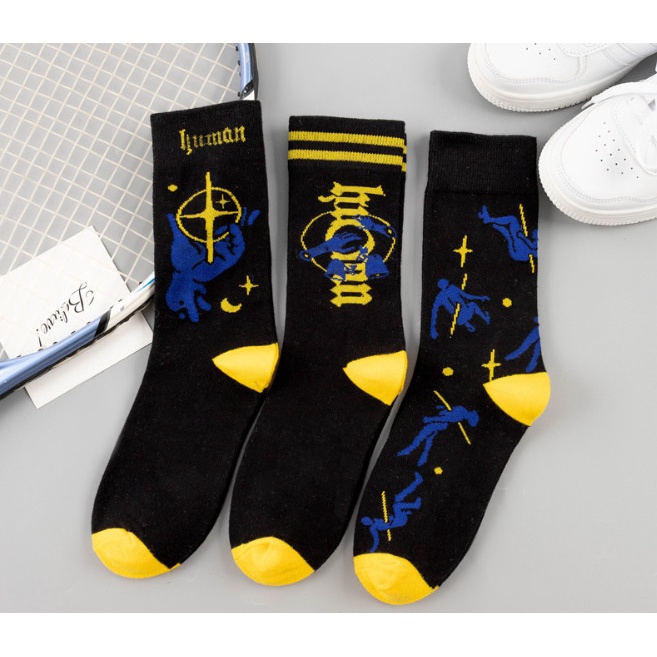 Tất Vớ thể thao cao cổ Nam Nữ phong cách trẻ trung, cá tính, năng động.