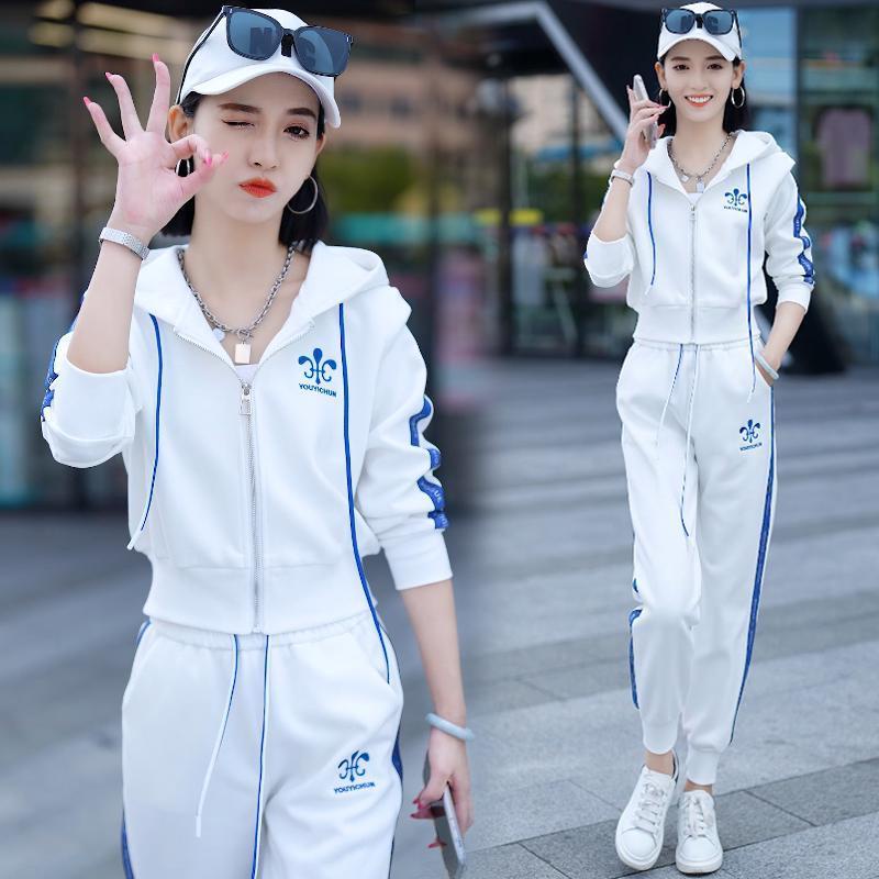 Set quần áo thể thao thời trang năng động cho nữ
