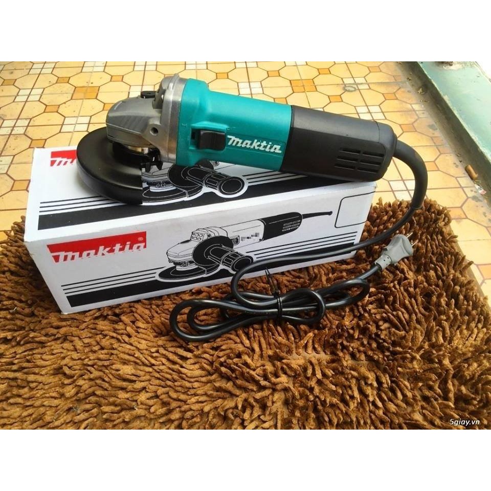 MÁY MÀI MAKITA 9556HN  100MM  -CT TRƯỢT