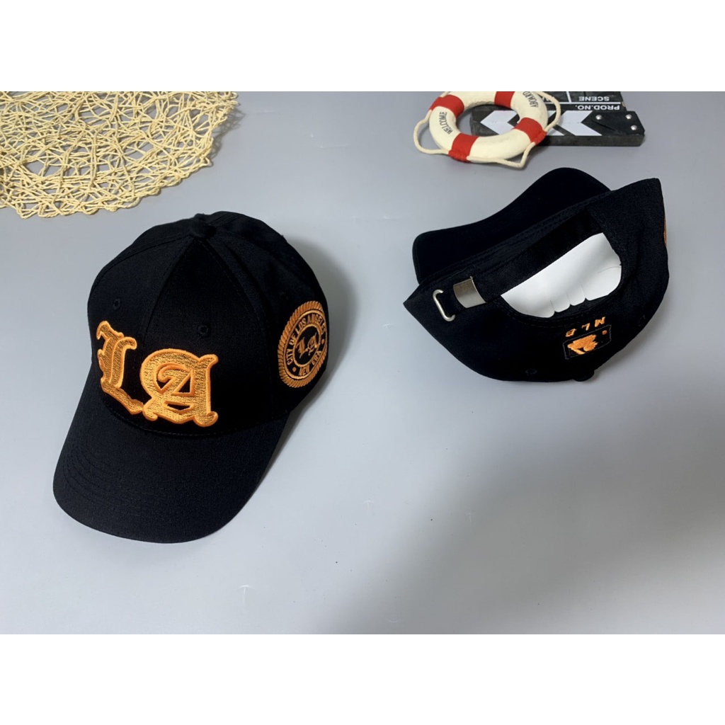Nón kết mũ lưỡi LA đen logo thêu Da Cam dành cho mọi lứa tuổi Free size