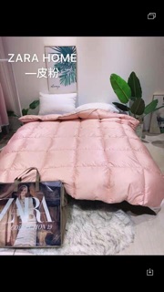 Chăn lông vũ siêu nhẹ Zara Home