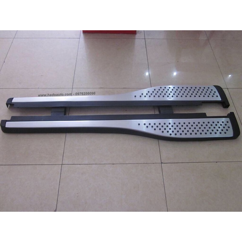 Bậc Lên Xuống xe HONDA CRV 2014-2017, MẪU Chấm bi chân vát chuẩn OEM hãng