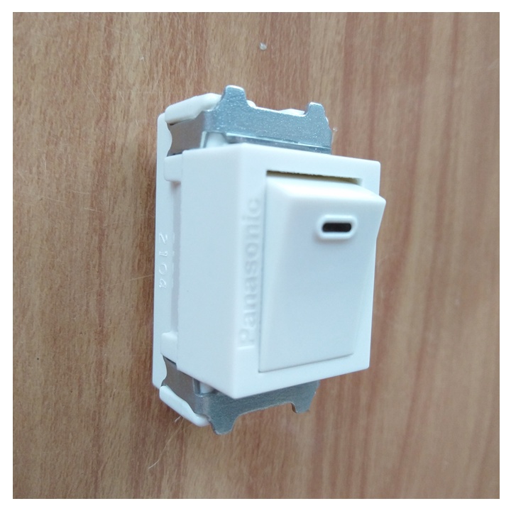 Hạt Công tắc điện Panasonic 16A 250V - Dòng FULL-COLOR Chính hãng