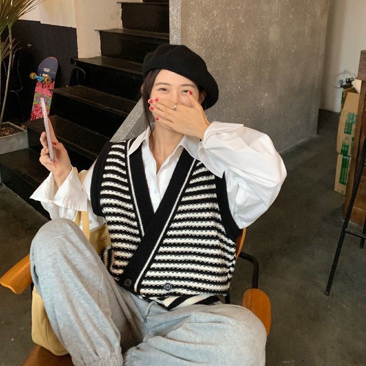 Áo len không tay họa tiết sọc ngang thời trang dành cho nữ | BigBuy360 - bigbuy360.vn