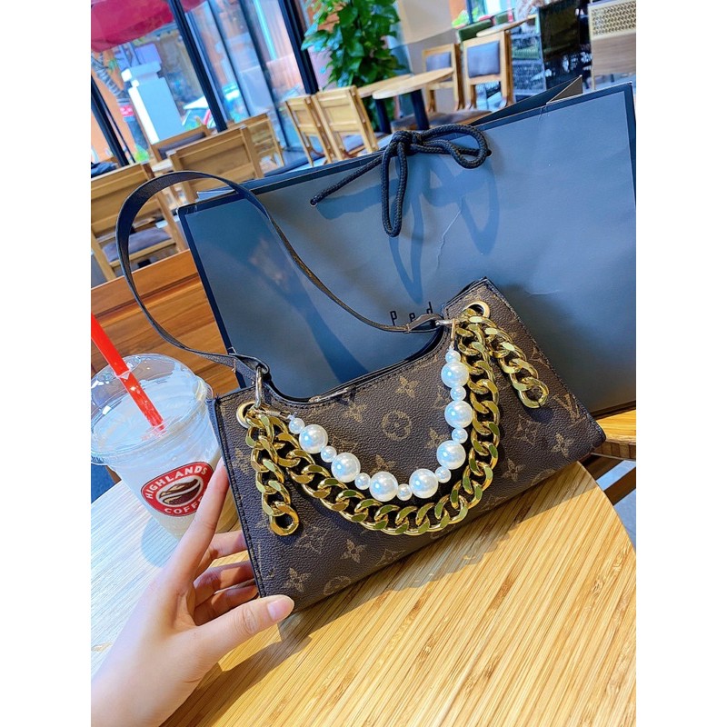 TÚI VIỀN NGỌC KÈM DÂY XÍCH MẪU MỚI | BigBuy360 - bigbuy360.vn