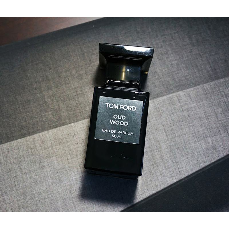 Nước hoa nam Tom Ford Oud Wood mẫu thử 10ml | Thế Giới Skin Care