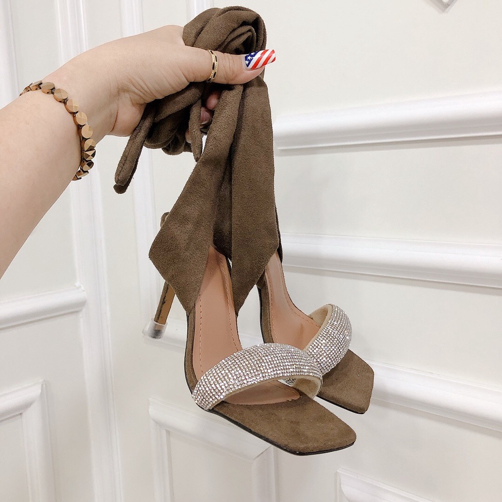 Giày Cao Gót Cột Dậy 9p Chất Da Nhung Mềm Mịn Dây Bản Rộng Mang Êm Chân - 2 Màu Nâu Đen Chị Chảnh Store