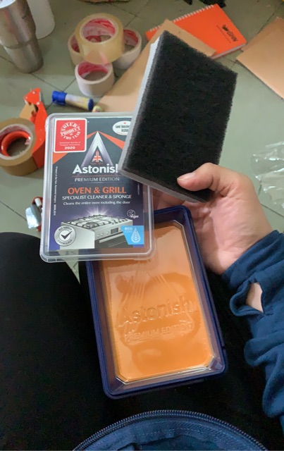 Kem vệ sinh nồi inox va bếp ga Astonish 250g