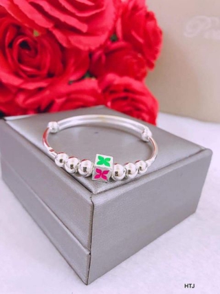 LẮC TAY BẠC CHO BÉ