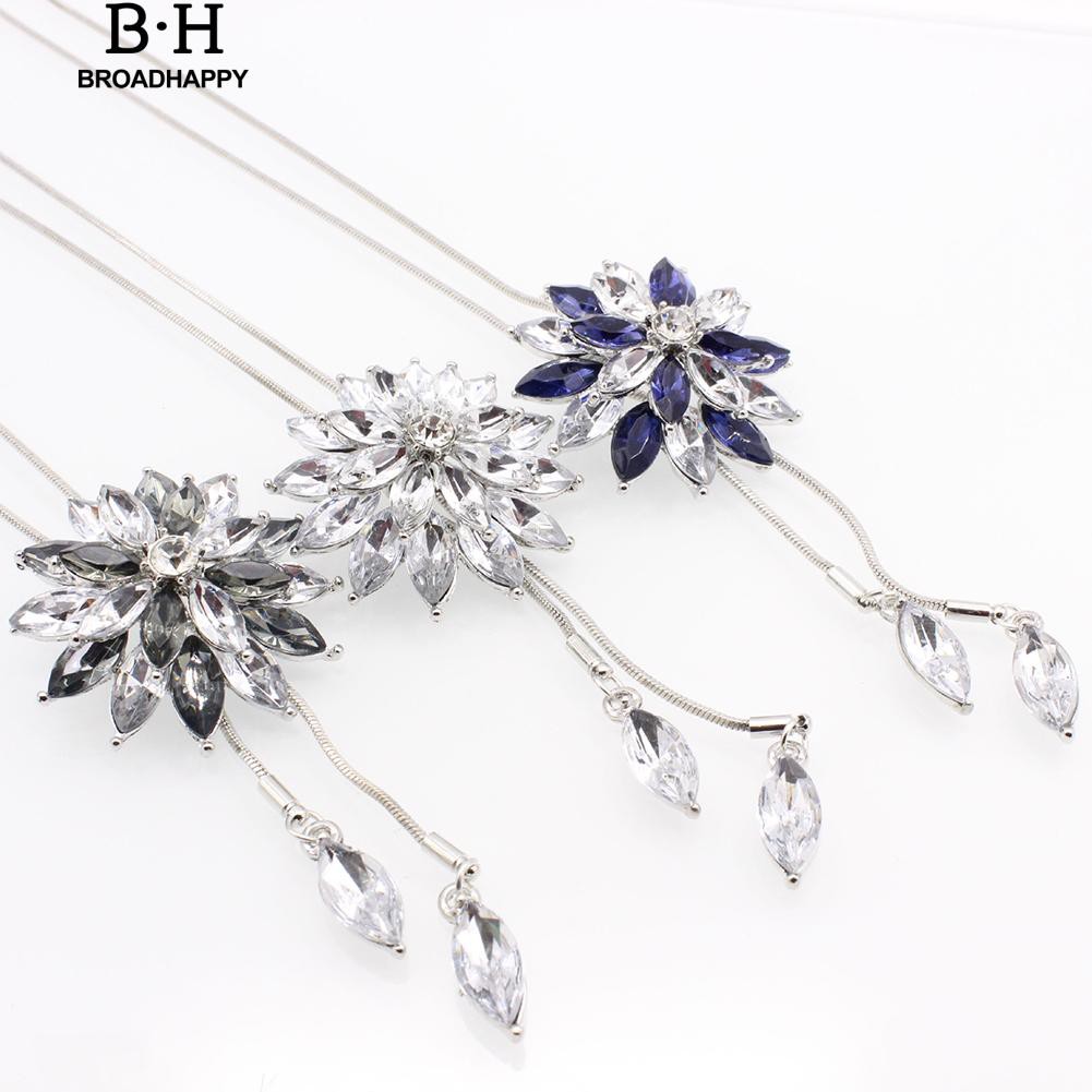 Dây chuyền mặt trăng lưỡi liềm đính đá đơn giản cho nữ