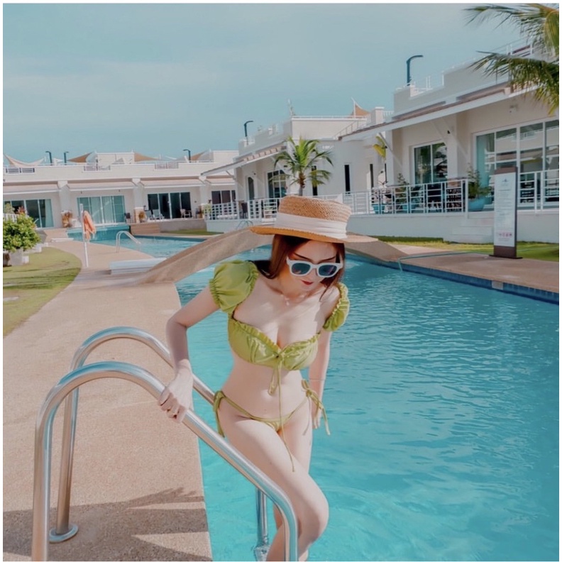 Bikini tay bèo Hiền Hồ màu xanh bơ siêu ngọt | BigBuy360 - bigbuy360.vn